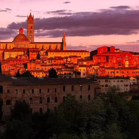 Con Panorama. Casa de Férias Siena